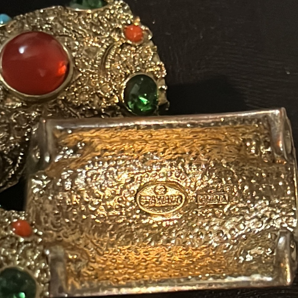 R.J. Graziano Stretch GoldTone Cabachon Bracelets. 2 broken, 2 stretched out. - Picture 2 of 9